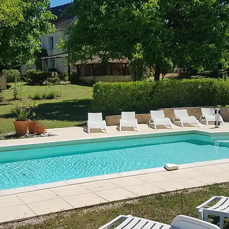 Holiday Nadaillac-de-Rouge